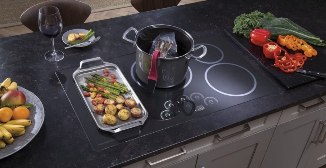 Monogram® 30 Black Graphite Induction Cooktop